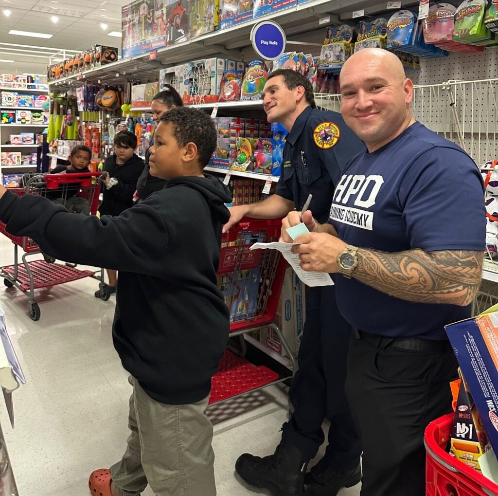 Hilo Heroes and Helpers Event Brings Christmas Joy to East Hawai‘i ...
