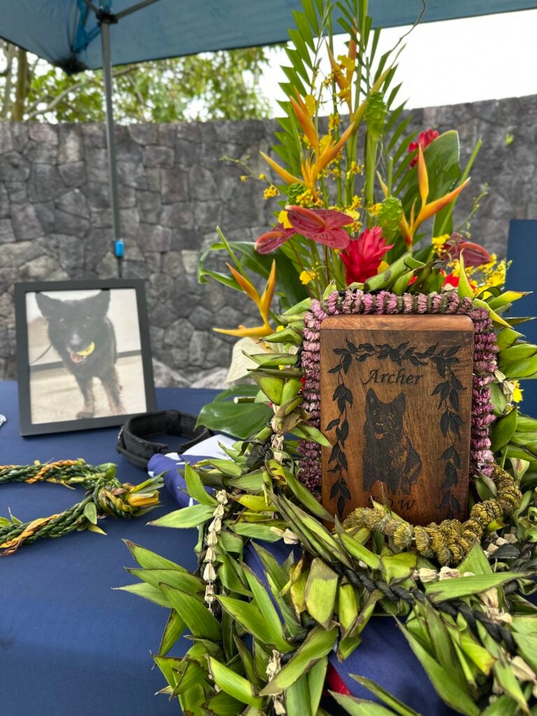 K9 Archer memorial table